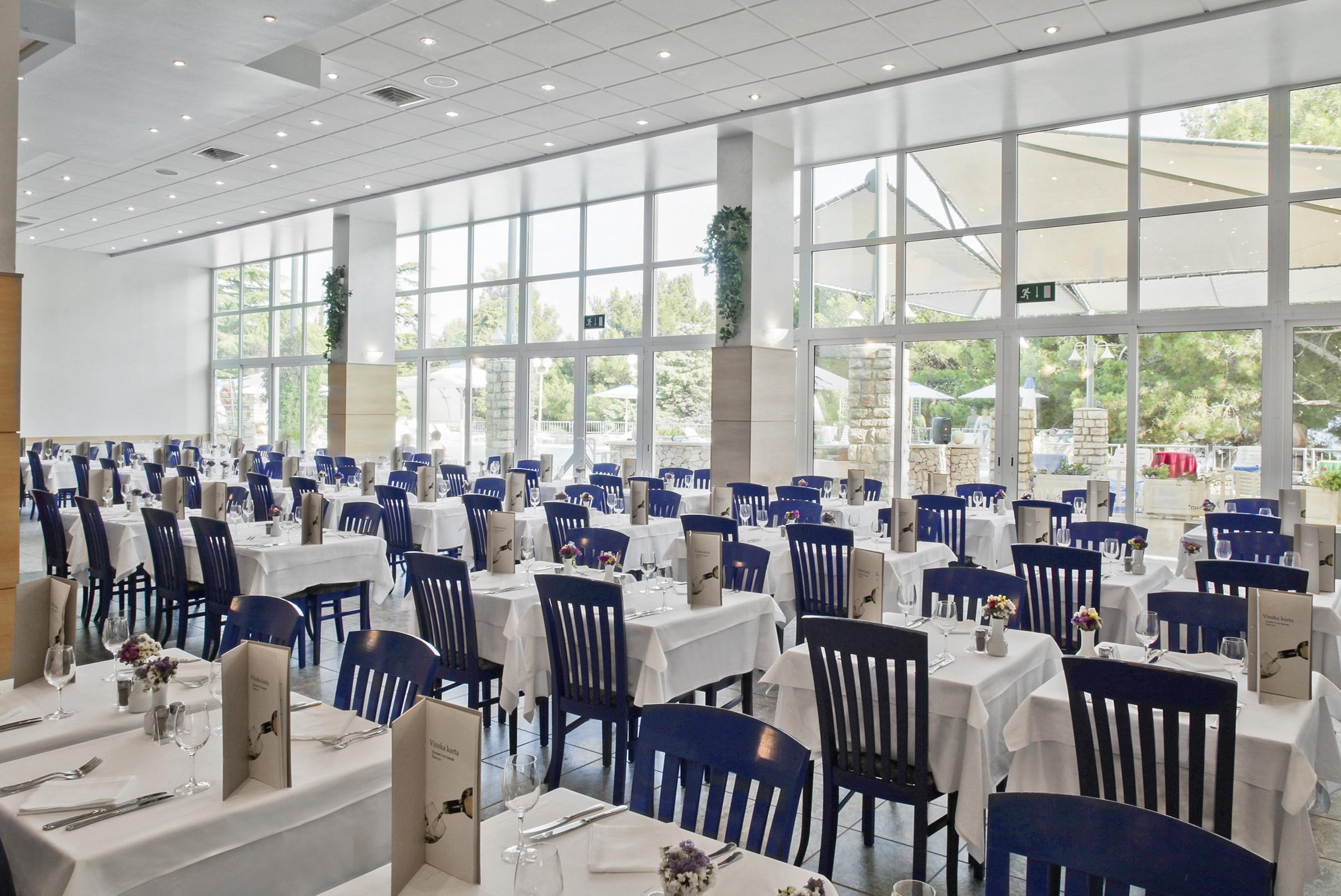 Bluesun Borak Hotel 3*
